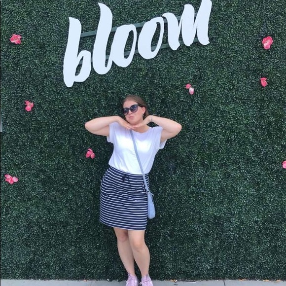 Meet your Posher, Andreanna - Picture 3 of 7